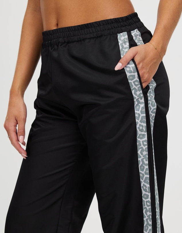 Mila Side Stripe Pant