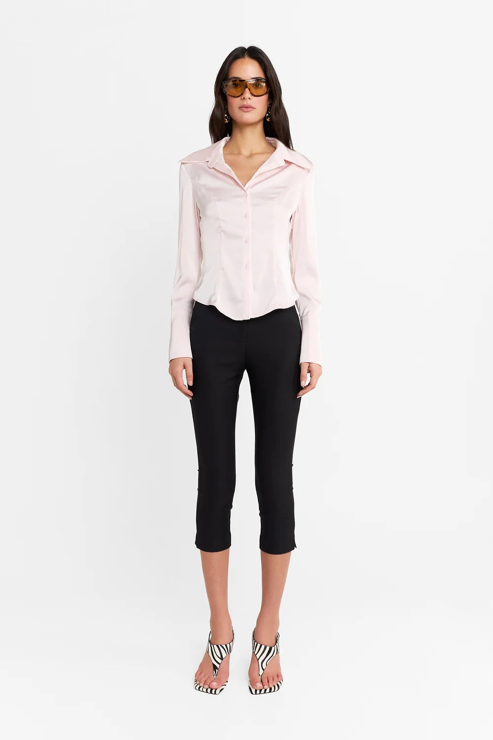 Reena Capris- Black