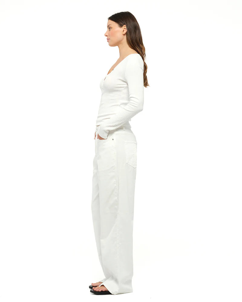 Harlow Henley - White