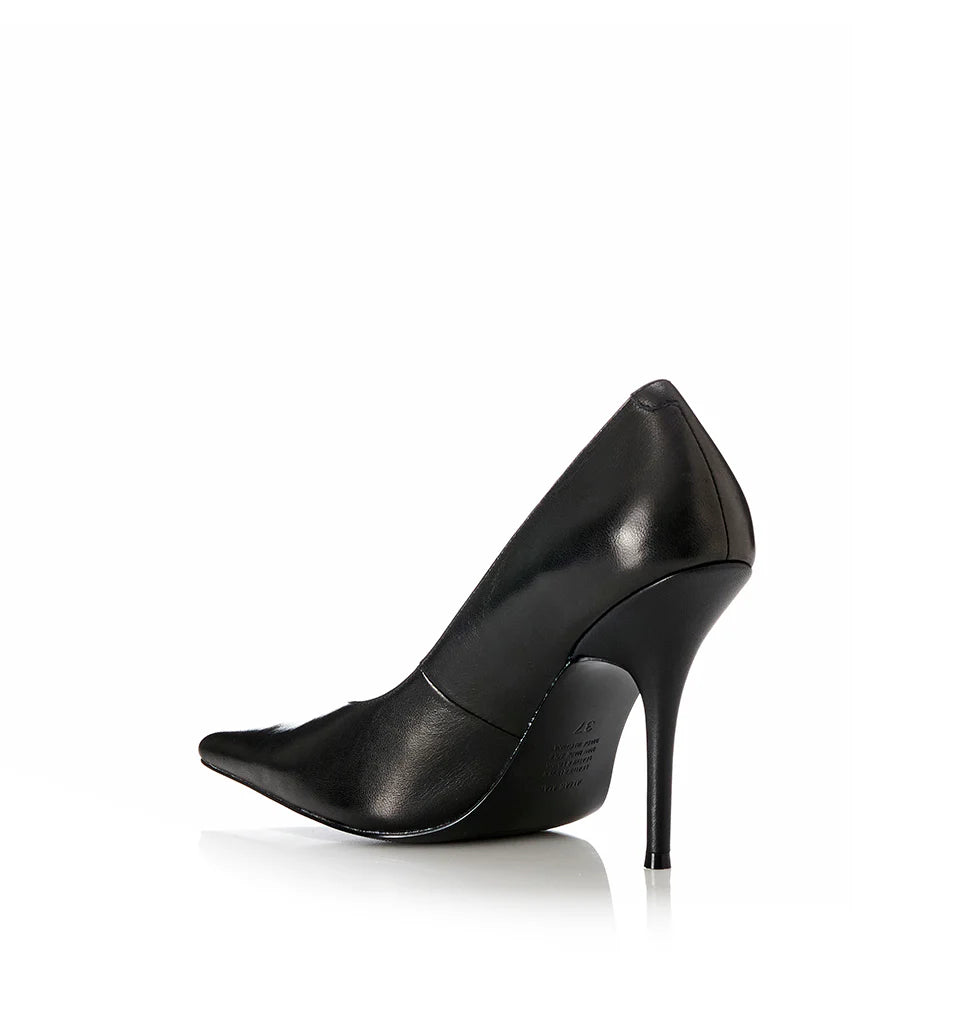 Lorali Black Heel