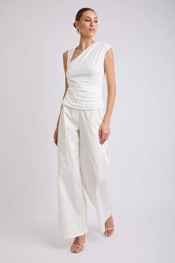 Lorena Asymmetrical Top - White