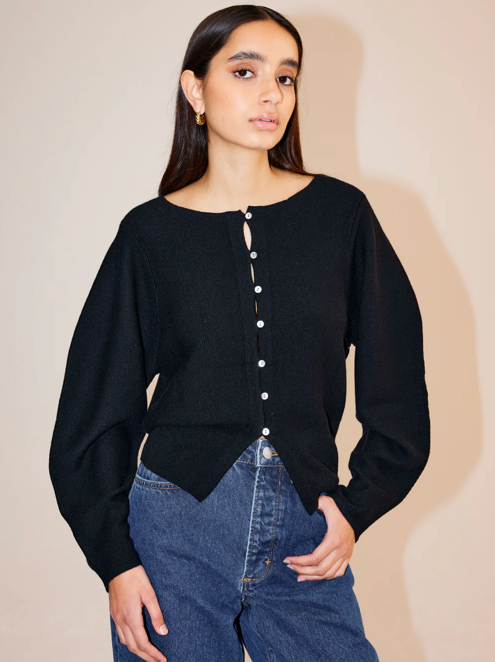 Montana Cardi - Black