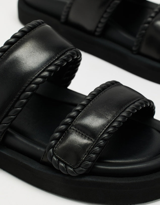 Anika Sandal- Black